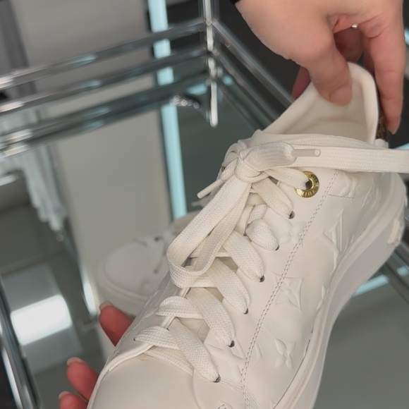 Louis Vuitton sneakers - Picture 6 of 9